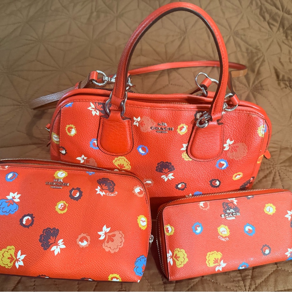 Coach Women's Red Floral Satchel Set